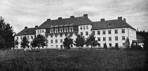 Dr XXX vid sin skapelse, Kronprinsessan Viktorias kustsanatorium