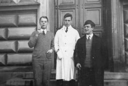 Filnamn=250421-007apCpg.jpg
Filstorlek=99KiB
Dimensioner=1024x692
Uppladdade datum=12 Sep 2025 250421-007apCpg.jpg