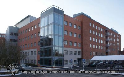 Kampradhuset och Alwallhuset
Kampradhuset och Alwallhuset (fd barnkliniken), Universitetssjukhuset i Lund 2010.
Nyckelord: Kampradhuset;Kamprad;Alwallhuset;Alwall;Barnkliniken;USiL;SUS;Universitetssjukhus;Lasarett;Lund;2010