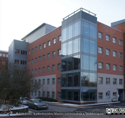 Universitetssjukhuset i Lund. Kampradhuset.
Kampradhuset, Universitetssjukhuset i Lund.  Foto 23 januari 2010, Berndt Ehinger
Nyckelord: Universitetssjukhus;Lund;Onkologi;Radiofysik;Forskning