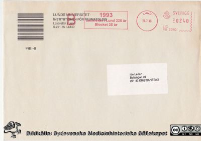 Jubileumsstämpel: Lasarettet i Lund 225 år och centralblocket i Lund 25 år.
Brev till Ido Leden med maskinstämpel som påminner om 225-årsjubileet för Lasarettet i Lund 1993 och 25-årsjubileet för centralblocket i Lund. Ur Ido Ledens samling.
Nyckelord: Lasarett;Lund;Universitet;Universitetssjukhus;USiL;Brev;Stämple;Jubileum