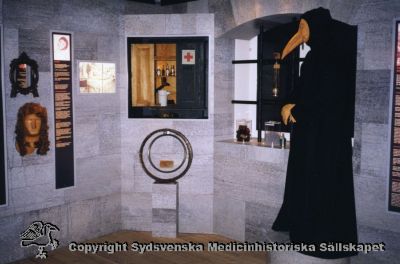 Röntgenutställningen, Medicinhistoriska Muséet,  Stockholm 2002
Foto utan ytterligare identifierande märkniong.

