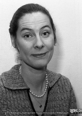 Bodil Ryde
Sjukhusfotograferna i Lund. Pärm Negativ, 80:1. 17. Rådman i Lund, politiker (m) i direktionen för Lasarettet i Lund. Från negativ.
Nyckelord: Lasarettet;Lund;USiL;Universitetssjukhus;Administration;Direktion;Ledning;Styrelse