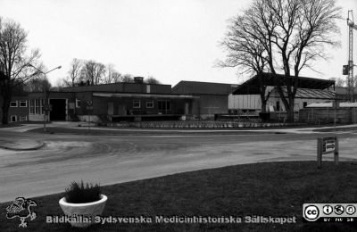 Köket renoveeras på St Lars 1984
Sjukhusfotograferna i Lund. Pärm S/V neg-84. 44. 84. St Lars. Köket byggs om. Från negativ
Nyckelord: Lasarettet;Lund;St Lars;Försörjning;Matsal