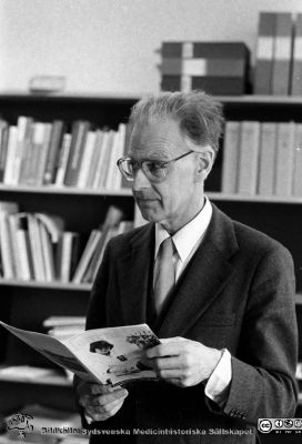 Psykiatrikern Göran Franzén 1984
Sjukhusfotograferna i Lund. Pärm S/V neg.-84. Från negativ.
