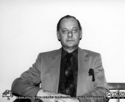Bengt Svensson
Kapsel 23 med bilder från Orups direktion 1983-85. Bengt Svensson. Originalfoto. Ej monterat
Nyckelord: Kapsel 23;Orup;Direktion;Porträtt;Personal