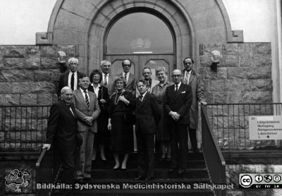 Orup-Eslöv-Hörbys direktion 1983-85
Kapsel 23 med bilder från Orups direktion 1983-85. Omärkt. Originalfoto. Ej monterat
Nyckelord: Kapsel 23;Orup;Direktion;Personal