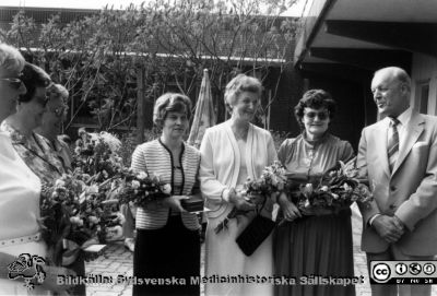 Förtjänstgåvor pensionärer, Orup-Eslöv-Hörby sjukvårdsdistrikt, 1982
Kapsel 23 med bilder från Orup. Kuvert med påskrift "Förtjänstgåvor pensionärer. 1980. 1981 Utsikten. 1982 Hörby. 1983. 1984. 1985 Hörby. 1986 Förtjänstgåva. 1987 Hörby. 1988 Tåbelund. 1989 Långstorp". Påskrift på bilden: "1982". Originalfoto. Ej monterat.
Nyckelord: Kapsel 23;Orup-Hörby-Eslöv;Personal;Avtackning