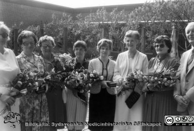 Förtjänstgåvor pensionärer, Orup-Eslöv-Hörby sjukvårdsdistrikt, 1982
Kapsel 23 med bilder från Orup. Kuvert med påskrift "Förtjänstgåvor pensionärer. 1980. 1981 Utsikten. 1982 Hörby. 1983. 1984. 1985 Hörby. 1986 Förtjänstgåva. 1987 Hörby. 1988 Tåbelund. 1989 Långstorp". Påskrift på bilden: "1982". Originalfoto. Ej monterat.
Nyckelord: Kapsel 23;Orup-Hörby-Eslöv;Personal;Avtackning