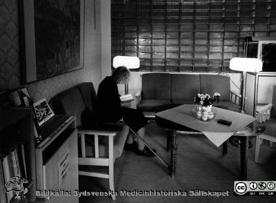 Radiologiska / onkologiska kliniken i slutet av 1980-talet
Foto Ola Terje låda B. 59/5. Avd 86, Dagrum. Originalfoto. Ej monterat
Nyckelord: Lasarett;Lund;Universitet;Universitetssjukhus;USiL;Onkologi;Radiologi