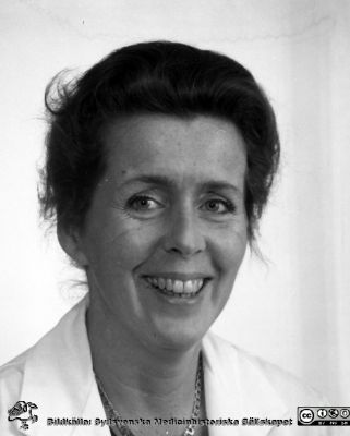 Malmö Allmänna Sjukhus 1986. Inga Pereira Bastos
Album 1986 B i fotograf Björn Henrikssons samling. Läkare, öronkliniken 1986. Inga Pereira Bastos. Från negativ.
Nyckelord: UMAS;MAS;Malmö_;Allmänna;Sjukhus;Öron;ÖNH;Oto-rhino-laryngologi