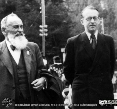 Emile Chauvin (Marseille) och Jean Cibert (Lyon)
Bilder för boken Urologi i Sverige, 1940-1990 av Gustav Giertz. Sid. 20.	Två fransmän i St Moritz 1947. Cibert  blev senare hedersledamot i den svenska urologföreningen. Reprofoto
Nyckelord: Hederstecken;Urologi;Kirurgi