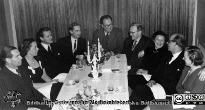 Svensk urologisk förening i sin linda
Bilder för boken Urologi i Sverige, 1940-1990 av Gustav Giertz. Sid. 37.	Olle Olsson, Ulla Obrant, Gustav Giertz, Andreas Palmlöv, Hans Ekman, Ragnar Romanus, Ulla Giertz, Einar Ljunggren, Carin Palmlöv. Reprofoto
Nyckelord: Urologi;Kongress;Konferens;Möte