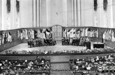 Urologkongress i Stockholm. Invigning i koserthuset
Bilder för boken Urologi i Sverige, 1940-1990 av Gustav Giertz. Sid. 42.	Invigning i konserthuset. Reprofoto
Nyckelord: Urologi;Konferens;Kongress;Möte;Invingning;Stockholm