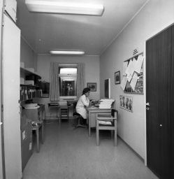 Filnamn=SMHS8539_000_01Copp.jpg
Filstorlek=110KiB
Dimensioner=999x1024
Uppladdade datum=01 Jan 2013 SMHS8539_000_01Copp.jpg