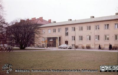 Röntgenologiska kliniken vid Malmö Allmänna Sjukhus 1959.
Röntgenologiska kliniken vid Malmö Allmänna Sjukhus 1959. Foto Torsten Landberg.
Nyckelord: Malm;MAS;UMAS;Radiologisk;Radioterapi;Röntgen;Avdelning;Klinik;Allmänna;Sjukhus