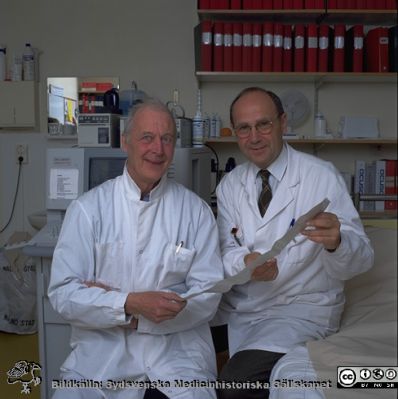 Gynekologiprofessorerna Stig Kullander t. v. och Karel Marsal till höger.
Stig Kullander t. v. och Karel Marsal till höger. Gynekologprofessorer. Bildkälla Håkan Westlings efterlämnade CD. Fotograf okänd. 
Nyckelord: Gynekologisk;Kvinnoklinik;MAS;UMAS