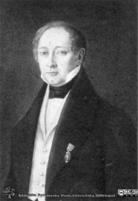 Arvid Sture Bruzelius (1799 - 1865)
Arvid Sture Bruzelius f 1799, d. 1865. Barnmorskelärare 1844-1865. e.o. prof i kirurgi och obstetrik 1847 - 1858. Efter diabild 3 från Lennart Ploman dec 2007.
Nyckelord: Lasarettet i Lund;Lunds universitet;Kirurg