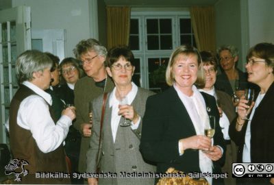 Bilder från ett Fernströmsymposium 1993 i Lund
Bilder från ett Fernströmsymposium 1993 i Lund. Kanske "Atrial Fibrillation - Mechanisms and Novel Therapeutic Strategies. Bildkälla Gunilla Sernelin. Foton från och banketten på Trolleholm. Fotograf okänd. Högskolesekreterare Lillian Andersson i grå dräkt i bildens mitt.
Nyckelord: Fernström;Symposium;Medicinsk fakultet;Universitetet i Lund;Trolleholm