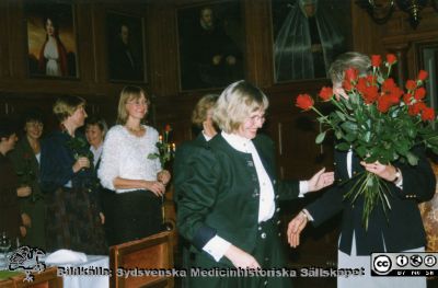 Bilder från ett Fernströmsymposium 1993 i Lund
Bilder från ett Fernströmsymposium 1993 i Lund. Kanske "Atrial Fibrillation - Mechanisms and Novel Therapeutic Strategies. Bildkälla Gunilla Sernelin. Foton från banketten i riddarsalen på Trolleholm. Fotograf okänd.Någon (troligast Fernströmsstiftelsen kanslidirektör Ingegärd Lindqvist) får en särskild hyllning.
Nyckelord: Fernström;Symposium;Medicinsk fakultet;Universitetet i Lund;Trolleholm;Hyllning