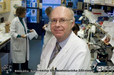 Bo Ahrén 2006, professor i intern medicin vid universitetssjukhuset i Lund.
 Foto Kennet Ruona 2006
Nyckelord: Professor;diabetesforskare;_överläkare;Lasarettet;Lund;Universitetssjukhuset;USiL;Intern;Medicinska;Kliniken