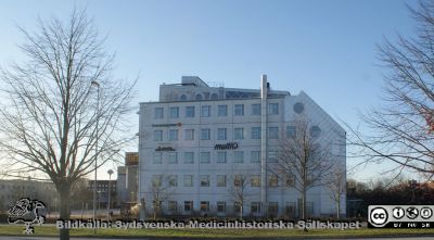 Medicon Village i Lund. 
Ideon beta-komplexet. Fasad mot öster och Scheelevägen.
Nyckelord: Forskarby;forskarhotell;Medicinska fakulteten;Lunds universitet;Forskningslokaler;Laboratorier