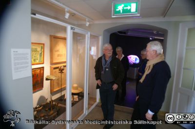 Besökare på Livets museum i Lund 2013
Birgitta och Anders Ek med gästande vänner från Östergötland. Här vid St Lars-delen.
Nyckelord: Besökare;Livets Museum;Lund;St Lars