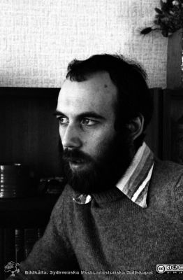 S:t Lars. 1:e skötare Alan Duncanson
Lasarettet i Lund. Pärm "Svart/vitt negativ, 1977. 2.". 89. Från negativ. 
Nyckelord: Lund;Lasarett;Universitetssjukhus;Universitet;USiL;St Lars;Psykiatri