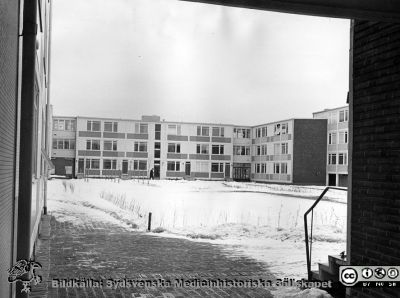 Michael Hansens kollegium i februari 1959.  
28.2. 59  Michael Hansens kollegium.  Foto  "Blixten" Hansson våren -60
Nyckelord: Studentbostadshus;Lund;Akademiska föreningen;Akademiska Föreningens arkiv;AF:s arkiv