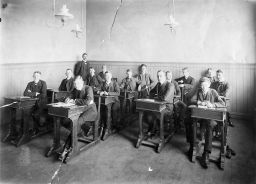 Filnamn=BE1912223-023Copp.jpg
Filstorlek=117KiB
Dimensioner=1024x738
Uppladdade datum=25 Dec 2019 BE1912223-023Copp.jpg