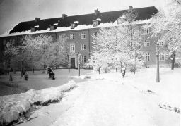 SMHS6822_000_01apCpg~0.jpg