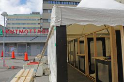 Filnamn=Sus_tent_interiorCpg.jpg
Filstorlek=109KiB
Dimensioner=1024x682
Uppladdade datum=02 Apr 2021 Sus_tent_interiorCpg.jpg