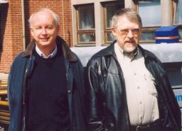 Filnamn=Tore_SaxneDick_Heinegard_ca_2005.jpg
Filstorlek=39KiB
Dimensioner=484x351
Uppladdade datum=06 Mar 2019 Tore_SaxneDick_Heinegard_ca_2005.jpg