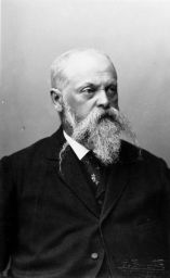 Filnamn=Westlings_arkiv_008Cpg.jpg
Filstorlek=74KiB
Dimensioner=630x1024
Uppladdade datum=28 Jul 2020 Westlings_arkiv_008Cpg.jpg