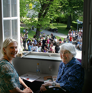 Inger och Greta Roslund