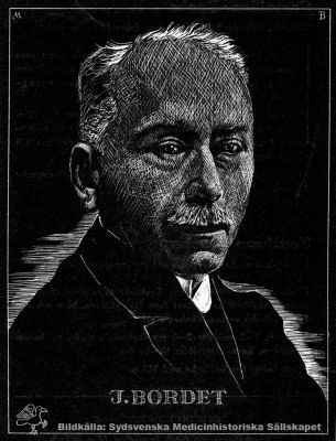 Jules Bordet
Född 1870. Belönad med 1919 års Nobelpris i fysiologi och medicin "för hans upptäckter beträffande immuniteten". Tryck utan känd proveniens.
Nyckelord: Porträtt;Jules;Bordet;Nobelpris;Nobelpristagare, 1919;Immunologi;Immunitet