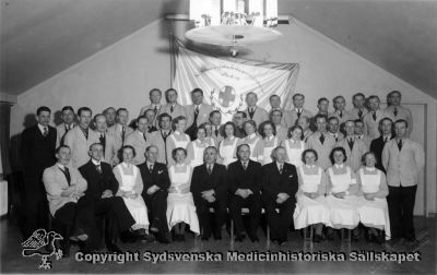 STATENS SJUKHUSPERSONALS FÖRBUND, AVD. 19, LUND. Årsmöte 1939,
Foto Alfr. Hagblom, LUND. Nr 2, Sekt. 9, Vipeholm, Facklig verksamhet, Årsmöte 1939. Originalfoto Omonterat
Nyckelord: Vipeholm;Fackförening;Kapsel 14;Foto;Omonterat;Årsmöte;1939;Avd. 19;Statens;Sjukhuspersonal;Förbund;Alfr.;Hagblom