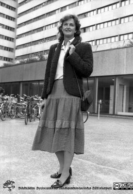 Irma Silfverschiöld 1982
Sjukhusfotograferna i Lund. Pärm S/V neg, 82:1. 76. Irma Silfverschiöld, landstingspolitiker och medlem i direktionen för Lasarettet i Lund. 82-09-29. Från negativ.
Nyckelord: Lasarettet;Lund;Universitetssjukhuset;USiL;Direktion;Politiker