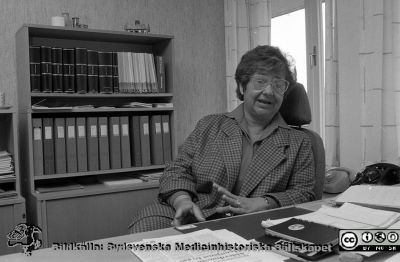 Landstringsrådet Eva Åsare
Sjukhusfotograferna i Lund. Pärm Negativ, Dia, 1987. Landstringsrådet Eva Åsare i samband med handikappkonferensen "Hela hela människan" som hon tagit initiativ till, Foto på landstingshuset i Lund. 87-04-03. 47/1987. Från negativ
Nyckelord: Landsting;Lund;Lasarettet;Universitet;Universitetssjukhus;USiL;Politiker;Administration;Konferens;Möte;Handikapp