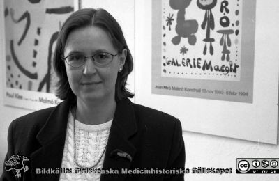 Kerstin Gadd, personalchef i Lund
Lasarettsfotograferna i Lund,  pärm  Sv/v Neg, 1997. 14, 97. Från negativ.
Nyckelord: Lasarettet;Lund;Universitetssjukhuset;USiL;Administration;Personal;Chef