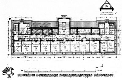 Öronkliniken i Lund
Måttsatt planritning. Våningen 3 tr. upp. Öronkliniken byggdes i början på 1930-talet, och ritningen hänför sig troligen till detta bygge. Från tryckt förlaga med okänd proveniens. 
Nyckelord: Kapsel 17;Måttsatt;Planritning. Öronkliniken;Lasarettet;Lund;Våningen;Tryck