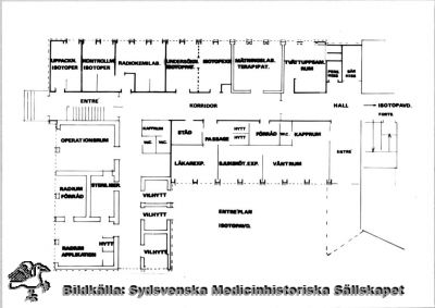 Lasarettet i Lund, onkologiska / radiologiska kliniken. Högvoltsavdelningen, G
Arkitektritning för ombyggnaden 1963 - 1965. Reprofoto av tryckt bild. Monterat
Nyckelord: Kapsel 18;Lund;Norra;Norra;Området;Arkitektritning;Ritning;Onkologi