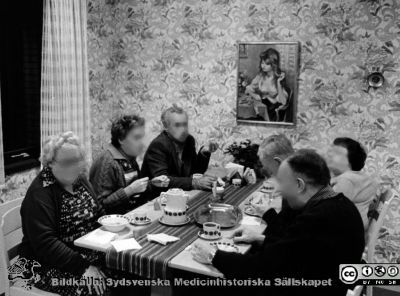 Interiör från Häggenäs sjukhem nära Höör
Från kapsel 20 med bilder från St Lars. Häggenäs sjukhem 1978. Foto Informationssektionen vid Lunds sjukvårdsdistrikt. Originalfoto. Ej monterat. 
Nyckelord: Kapsel 20;St Lars;Lund;Mentalsjukvård;Sjukhem