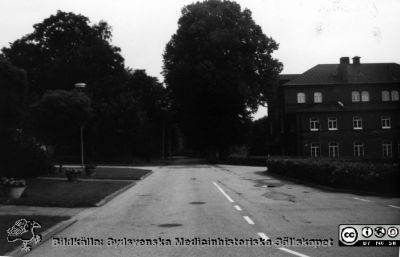 St Lars i Lund. Tvätten vid östra sjukhuset.
Kapsel 22 med bilder från St Lars i Lund. Påsktift: "Tvätten - Hospitalet, östra sjukhuset. Originalfoto, maskinkopia från slutet på 1900-talet. Ej monterat
Nyckelord: Kapsel 22;St Lars;St Lars;Exteriör;Tvätteri