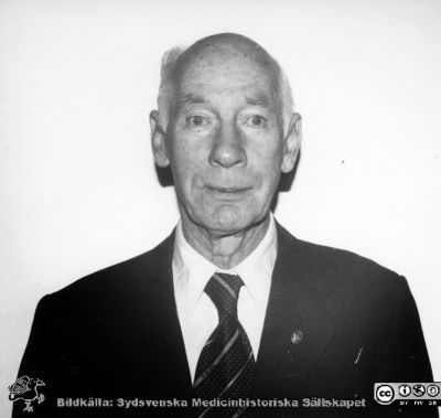 Arvid Andersson
Kapsel 23 med bilder från Orup. Kuvert med påskrift "Direktionen 1977-79 och 1980-82 Ordf. Nils Grane." På bilden: "Arvid Andersson". Originalfoto. Ej monterat.
Nyckelord: Orup;Porträtt;Direktion