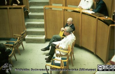 Jan Waldenström och Carl Gydell 1972 i aulan på MAS
Jan Waldenström och Carl Gydell vid Bengt Hamrins disputation 1972 i aulan på Malmö Allmänna Sjukhus. Foto Torsten Landberg.
Nyckelord: Universitet;Malmö;Lund;Disputation;Aula;MAS;Allmänna;Sjukhus