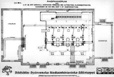 Malmö Allmänna Sjukhus i början på 1900-talet. Ångpannerum
Album 1988B i lasarettsfotograf Björn Henrikssons samling. Reprofoto (juni 1988) av bilder från gamla MAS. N:R. 38 A. Ångpannerum med 4 st. 60 mtr2 Cornwall-ångpannor försedda med automatiska eldningsapparater, economiser om 240 rör, samt 4 st ångöverhettare. Kolrum+verkstad. Från 35 mm repronegativ
Nyckelord: UMAS;MAS;Malmö_;Allmänna;Sjukhus;Konstruktion;Ritning;Maskin