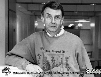 Jan Westin 1992
Jan Westin (klinikchef på medicinska kliniken i Lund). Foto i samband med att han fick "Årets Kerstinpris", utdelat till "Årets ledare" av Sveriges Personaladministrativa förening 1992. Kerstin efter Kerstin Hesselgren, som var den första kvinnliga riksdagsledamoten mm och som bildade det som senare blev SPF och idag (2016) heter HR-föreningen.
Nyckelord: Lasarettet;Lund;Universitetssjukhuset;USiL;Medicinska;Intern;Kliniken