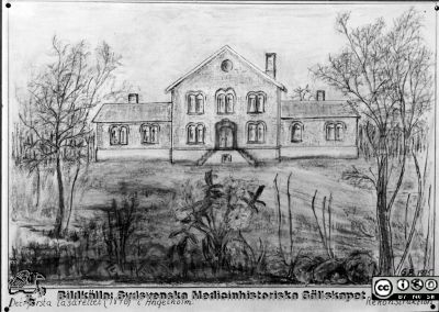 Det första lasarettet (1870) i Ängelholm Rekonstruktion av GB 1985.  Efter reprofoto i Viveca Berglunds och Lillie Börjessons utställningsskärm på Ängelholms lasarett.
Nyckelord: Lasarett;Reprofoto;Rekonstruktion;ngelholm;Ehgelholm