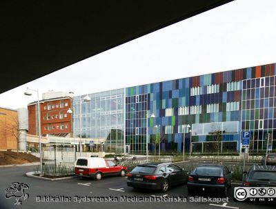 Universitetssjukhuset i Lund. Västerfasaden på strålbehandlingsavdelningen.
Västerfasaden på strålbehandlingsavdelningen i Lund 23/11 2013. Gamla strålbehandlingen och onkologiska kliniken till vänster i bilden. Foto Berndt Ehinger
Nyckelord: Universitetssjukhus;Lasarett;Lund;USiL;SUS;Onkologi;Strålbehandling